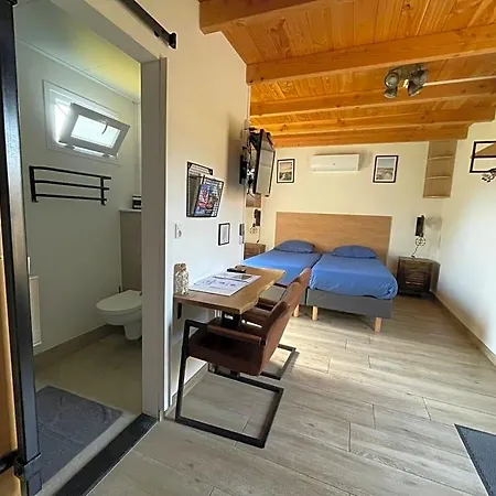 Bed & Bike Gasthuus Texel Bed & Breakfast Den Burg